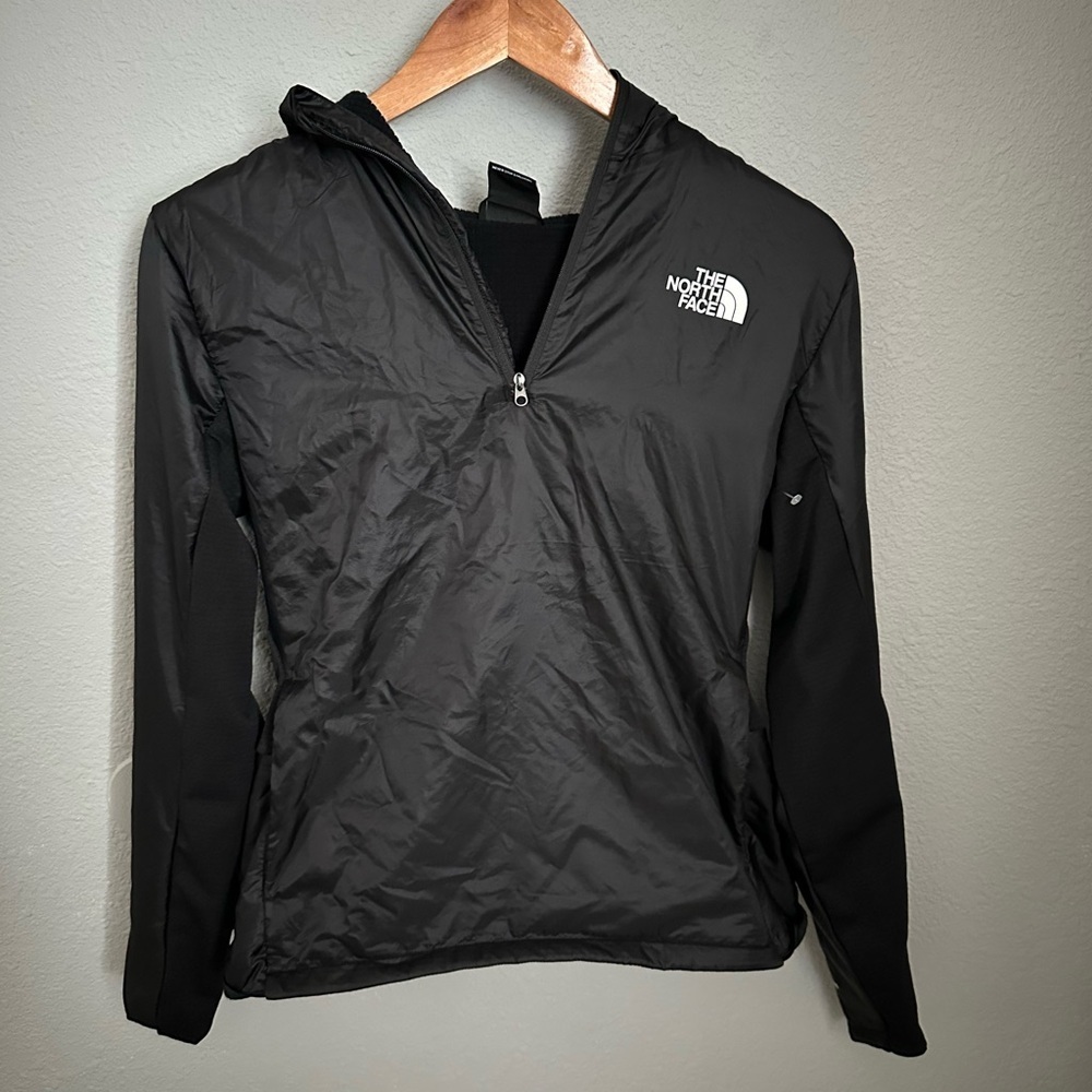 Woman’s The North Face Winter Warm 1/4 Zip Jacket - Picture 2 of 4